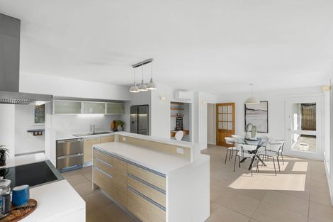 Photo of property in 51b Glenharrow Avenue, Avonhead, Christchurch, 8042