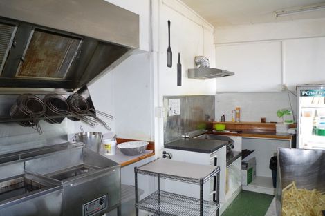 Photo of property in 84 Porangahau Road, Waipukurau, 4200