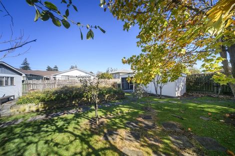 Photo of property in 16 Maunder Street, Marton, 4710