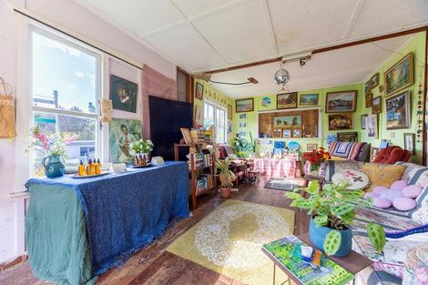 Photo of property in 13 Forest Road, Raumati South, Paraparaumu, 5032