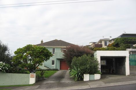 Photo of property in 156 Molesworth Street, New Plymouth, 4312