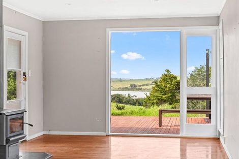 Photo of property in 308b Arapaoa Road, Tinopai, Matakohe, 0593