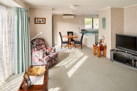 Photo of property in 5/8 Hewer Crescent, Naenae, Lower Hutt, 5011