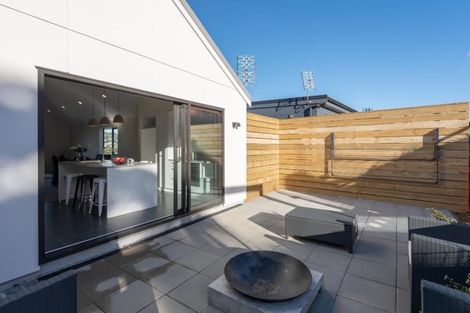 Photo of property in 16/104u Maupuia Road, Maupuia, Wellington, 6022