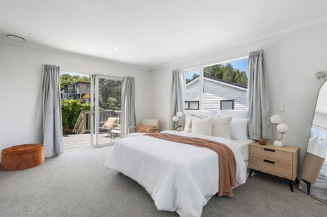 Photo of property in 10 Windy Ridge Road, Glenfield, Auckland, 0629