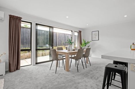 Photo of property in 9 Te Ironui Place, Huntington, Hamilton, 3210
