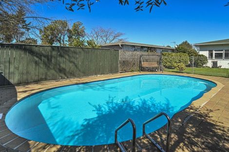 Photo of property in 812 Lawrence Street, Akina, Hastings, 4122