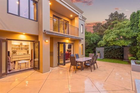 Photo of property in 77a Watford Street, Strowan, Christchurch, 8052