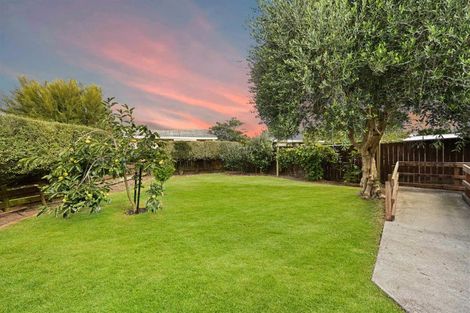 Photo of property in 16b Bradley Place, Nawton, Hamilton, 3200