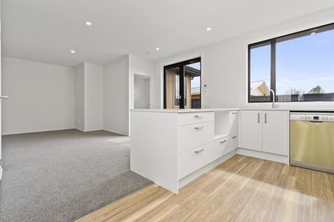Photo of property in 4u1 Heath Street, Saint Andrews, Hamilton, 3200
