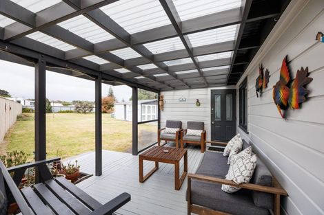 Photo of property in 31 Koputara Road, Himatangi Beach, Foxton, 4891