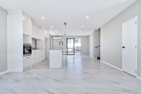 Photo of property in 49a Rosedale Road, Pinehill, Auckland, 0632