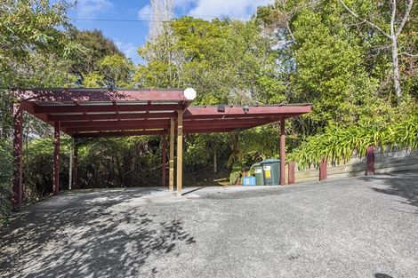 Photo of property in 70 Wyndham Road, Pinehaven, Upper Hutt, 5019