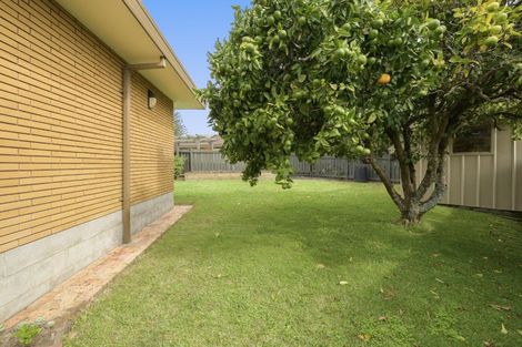 Photo of property in 35 Clivedene Street, Matua, Tauranga, 3110