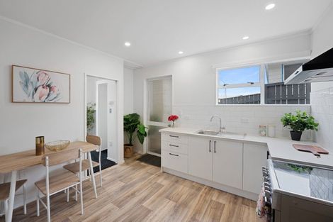 Photo of property in 6a&b Simcox Street, Otaki Beach, Otaki, 5512