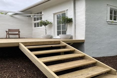 Photo of property in 82 Upper Harbour Drive, Greenhithe, Auckland, 0632