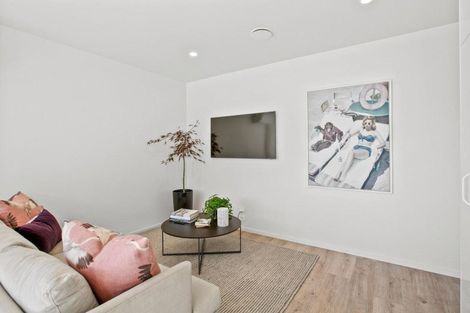Photo of property in 48 Lorna Street, Lynmouth, New Plymouth, 4310