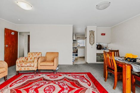 Photo of property in 2/1246 Cameron Road, Gate Pa, Tauranga, 3112
