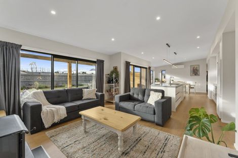 Photo of property in 13 Sentinel Drive, Lake Hawea, Wanaka, 9382