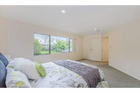 Photo of property in 115 Arran Road, Browns Bay, Auckland, 0630