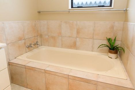 Photo of property in 7 Mercury Street, Milson, Palmerston North, 4414