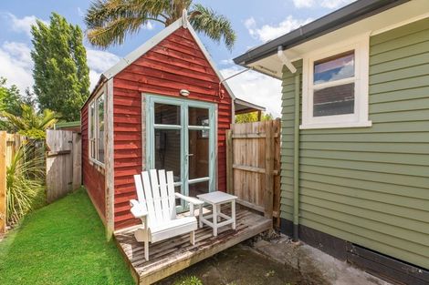 Photo of property in 22 Glengarry Road, Glen Eden, Auckland, 0602