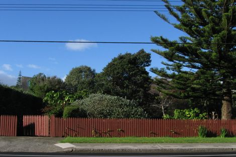 Photo of property in 28 Field Way, Waikanae Beach, Waikanae, 5036