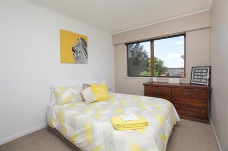 Photo of property in 4 Leonard Place, Dinsdale, Hamilton, 3204