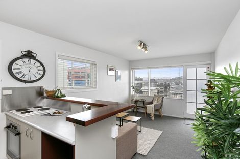 Photo of property in Avon Apartments, 16/217u The Terrace, Wellington Central, Wellington, 6011