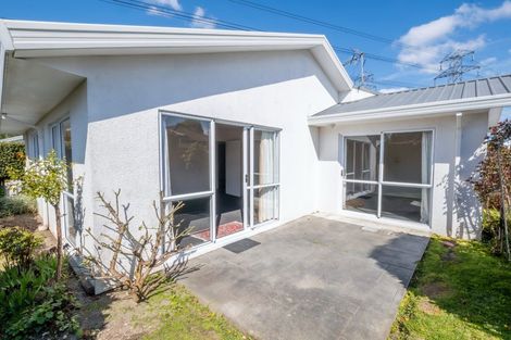 Photo of property in 1/49 Westgrove Avenue, Avonhead, Christchurch, 8042