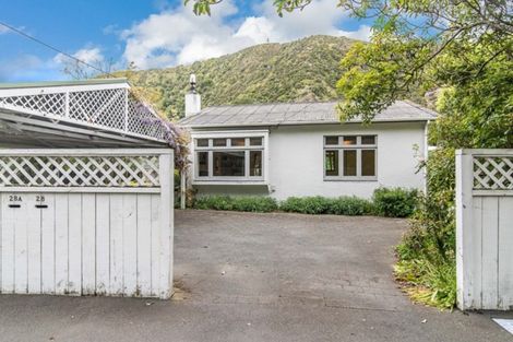 Photo of property in 28 Wellington Road, Paekakariki, 5034
