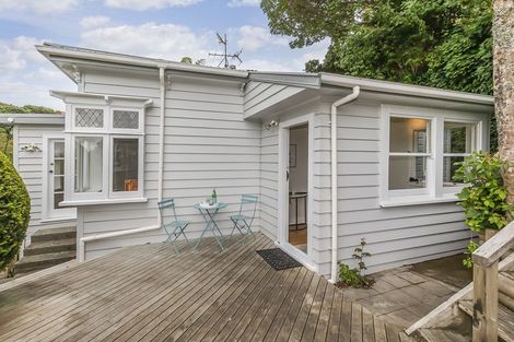 Photo of property in 78 Glenmore Street, Northland, Wellington, 6012