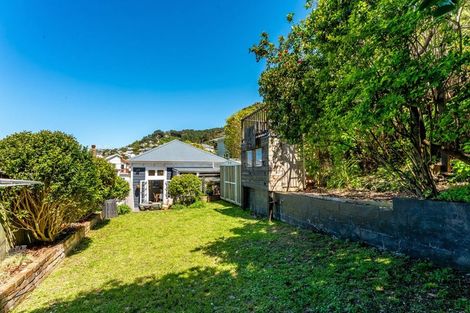 Photo of property in 8 Henry Street, Kilbirnie, Wellington, 6022