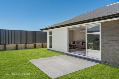 Photo of property in 23 Tabraham Crescent, Pyes Pa, 3112