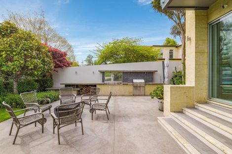 Photo of property in 45 Waiwetu Street, Fendalton, Christchurch, 8052