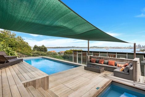 Photo of property in 19 Jubilee Avenue, Devonport, Auckland, 0624