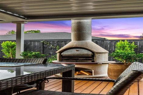 Photo of property in 46 Kaipara Portage Road, Riverhead, 0820