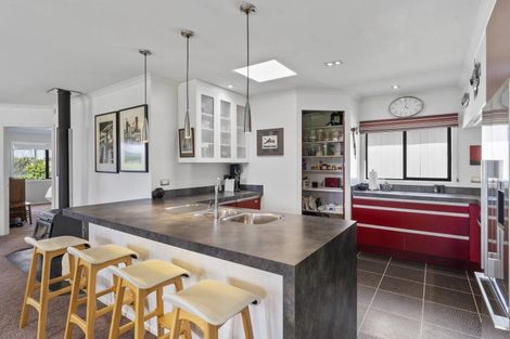 Photo of property in 7 Byron Brown Place, Otaki Beach, Otaki, 5512