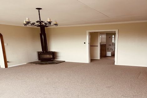 Photo of property in 37 Creswick Terrace, Northland, Wellington, 6012