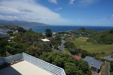 Photo of property in 21 Houghton Bay Road, Houghton Bay, Wellington, 6023