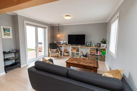 Photo of property in 36u5 Dee Street, Island Bay, Wellington, 6023