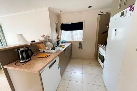Photo of property in 34 Helen Ryburn Place, Torbay, Auckland, 0630
