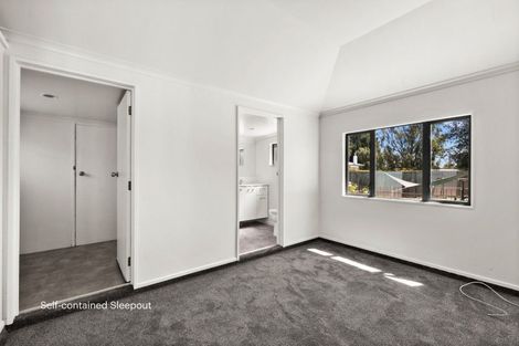 Photo of property in 19 Saint Hill Lane, Havelock North, 4130