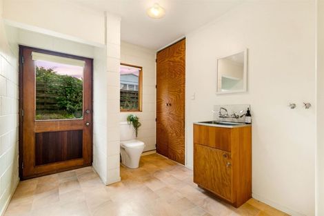 Photo of property in 24 Realm Place, Massey, Auckland, 0614
