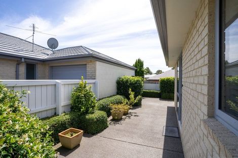Photo of property in 62b Withells Road, Avonhead, Christchurch, 8042