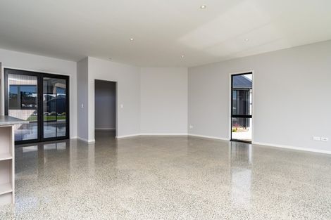 Photo of property in 6 Paulene Anne Place, Mangawhai Heads, Mangawhai, 0505