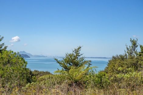 Photo of property in 9 Whangarei Heads Road, Onerahi, 0110