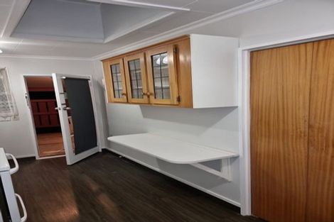 Photo of property in 30f2- Whitley Avenue, Ebdentown, Upper Hutt, 5018