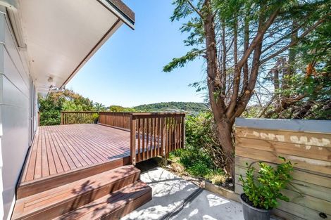 Photo of property in 58 Mercury Way, Whitby, Porirua, 5024