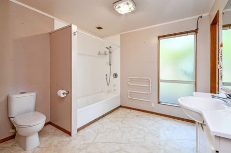 Photo of property in 25 Childs Avenue, Pukekohe, 2120